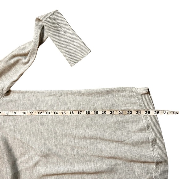 Lululemon Unity Drop Back- Athletic/ Athleisure Cashmere Blend Sweater- Size 4 - Picture 11 of 12